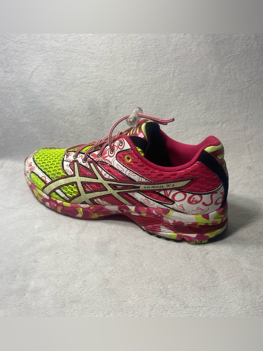Asics Women’s Gel-Noosa Tri 6 Running Shoes Size 9.5